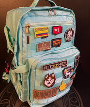 Cargar imagen en el visor de la galería, LEADER BAG 30 LTS BLACK AGUA MARINOA (PARCHES NO INCLUIDOS)