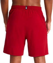 Cargar imagen en el visor de la galería, Pantaloneta Reebok Glider Running 7" Hombre | Stretch | Regular Fit | Rojo (Retro Red)