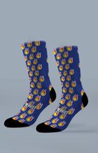 Cargar imagen en el visor de la galería, Medias Deportivas Con compresíon Flame On