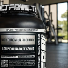 Cargar imagen en el visor de la galería, Proteina TFP Gold Pro 100% Whey 5 Lbs Sabor vainilla