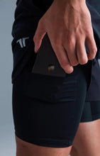 Cargar imagen en el visor de la galería, PANTALONETA CON LICRA INTERNA BOOST BLACK MAN