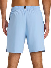 Cargar imagen en el visor de la galería, Pantaloneta Reebok Glider Running 7"  Hombre | Stretch | Regular Fit |  Azul Celeste
