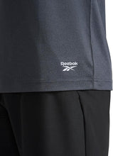 Cargar imagen en el visor de la galería, Camiseta Reebok Sonic Bolt Dry Fit Hombre | Manga Corta | Tecnología Cool Touch

