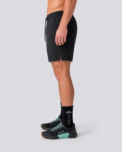 Cargar imagen en el visor de la galería, Pantaloneta Crossfity Basica 3.0 Negro Con cordon
