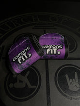Cargar imagen en el visor de la galería, ELASTIC WRIST WRAPS PURPLE SKULLS
