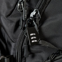 Cargar imagen en el visor de la galería, Morral / Mochila Táctica 2.0 Impermeable 45L PICSIL NEGRO
