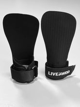 Cargar imagen en el visor de la galería, CALLERAS LEGACY - NEGRO/NEGRO (SIN MAGNESIO) AGARRE PRO
