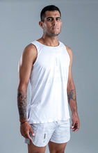 Cargar imagen en el visor de la galería, PANTALONETA RUNNING VIVE MARFIL MAN
