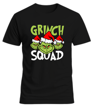 Cargar imagen en el visor de la galería, Camiseta Unisex &quot;Grinch Squad Triple Head&quot; - Edición Especial Navidad - Algodón
