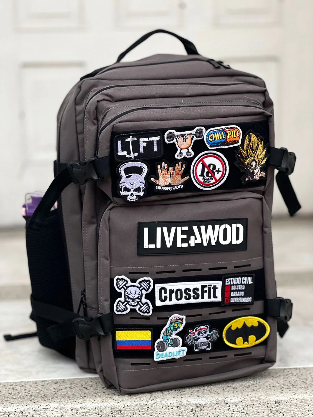 Morral Tactico LIVE4WOD 45 LITROS Gris Oscuro (no incluye parches)