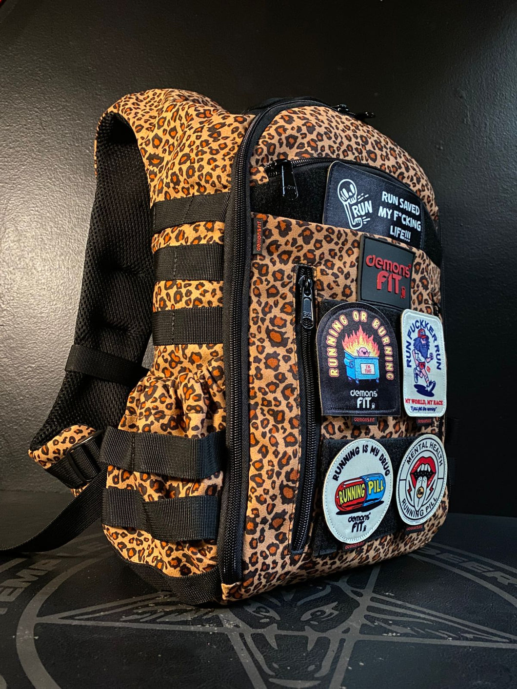 MORRAL MONKEY BAG 10 LTS ANIMAL PRINT (NO INCLUYE PARCHES)