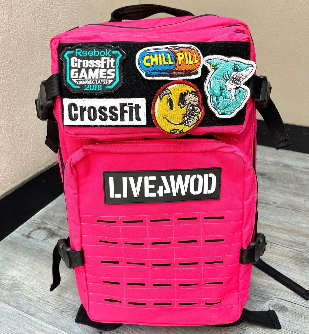 Morral Tactico LIVE4WOD 45 LITROS Fucsia (no incluye parches)