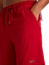Cargar imagen en el visor de la galería, Pantaloneta Reebok Glider Running 7"  Hombre | Stretch | Regular Fit |  Rojo (Retro Red)

